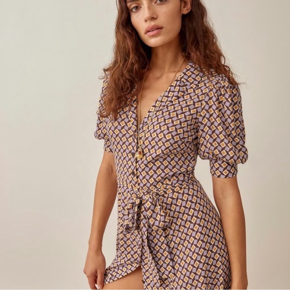 REFORMATION- mavi geometric-print dresss8 - Picture 3 of 5